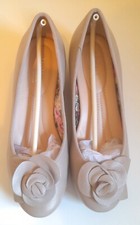 LOVELY PAIR OF HOTTER